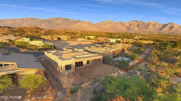 Oro Valley, AZ 85755,14221 N Hidden Enclave Place #Lot 6