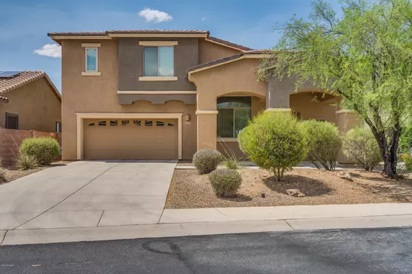 8355 N Amber Burst Drive, Tucson, AZ 85743