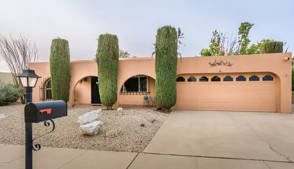 41 W La Canoa, Green Valley, AZ 85614