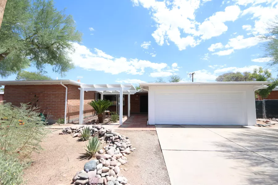 1617 S Avenida Sirio, Tucson, AZ 85710