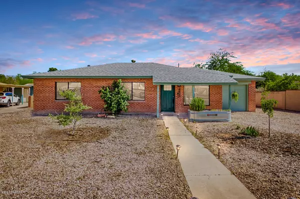 4855 E Paseo Luisa, Tucson, AZ 85711