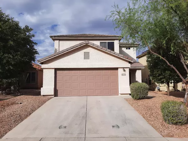 682 W Flaming Arrow Drive, Green Valley, AZ 85614