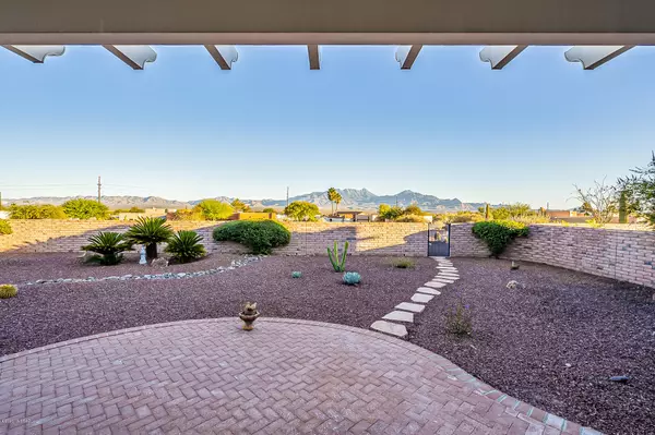 847 S Paseo De La Lira, Green Valley, AZ 85614