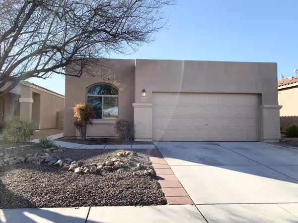 2535 N Avenida Tabica, Green Valley, AZ 85614