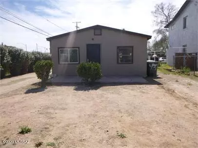 13 W Palmdale Street, Tucson, AZ 85714