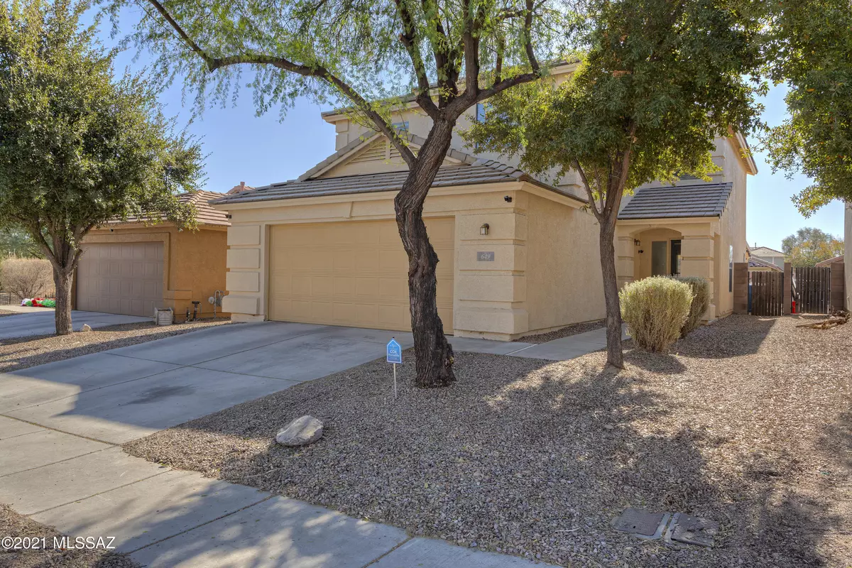 Green Valley, AZ 85614,649 W Desert Blossom Drive