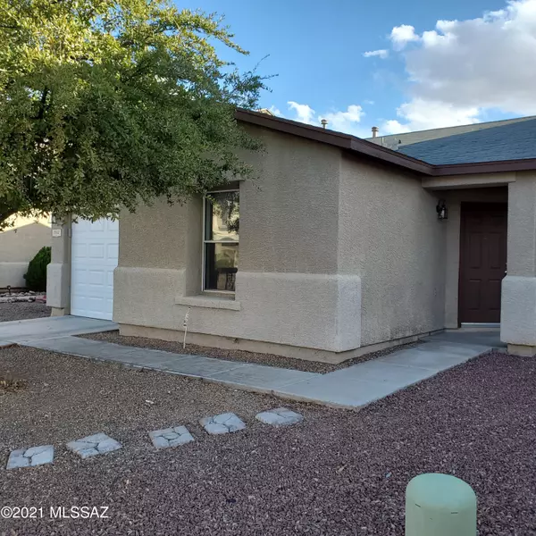 1562 E Monrovia Place, Tucson, AZ 85706