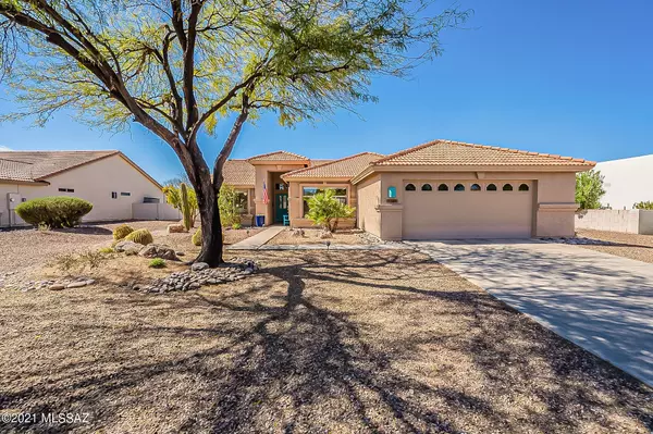 1109 N Desert Deer Pass, Green Valley, AZ 85614