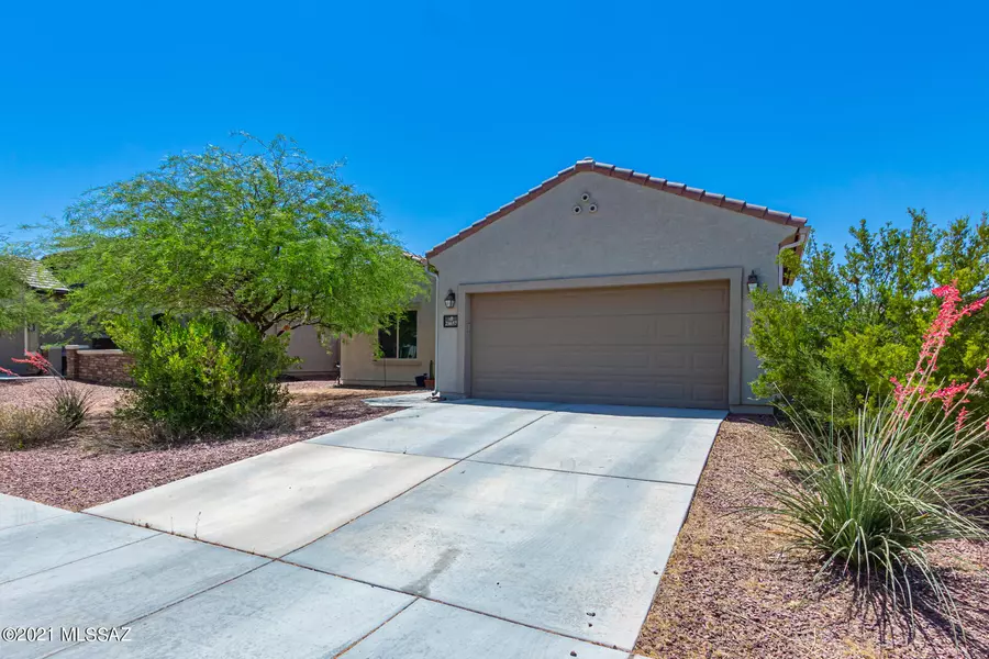 21657 E Founders Road, Red Rock, AZ 85145