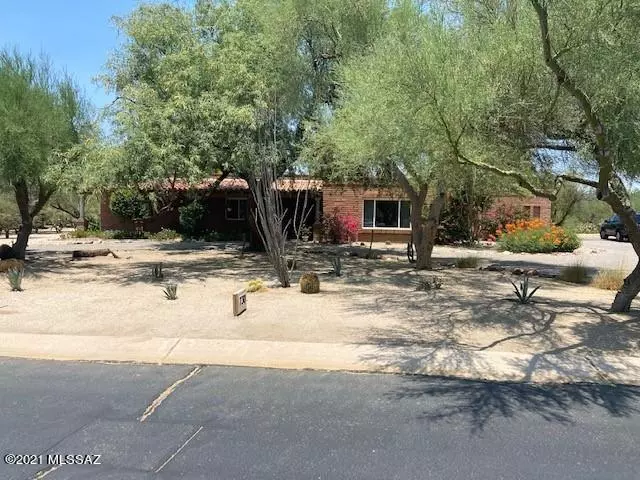 730 W Landoran Lane, Oro Valley, AZ 85737