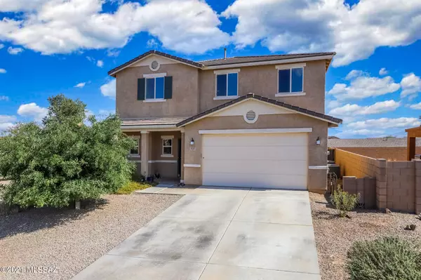 432 W R G Lee Place, Vail, AZ 85641