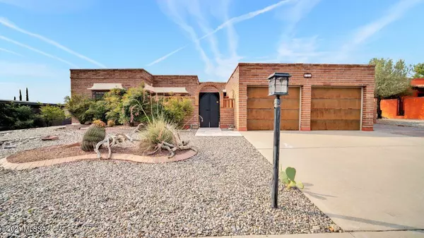 231 W Calle McCleary, Green Valley, AZ 85614