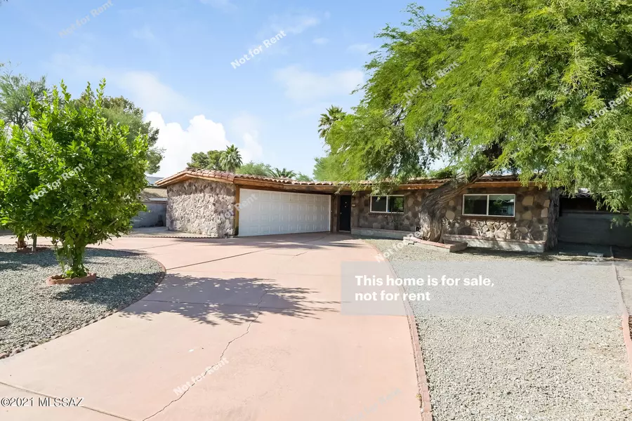 2121 E Florence Drive, Tucson, AZ 85719