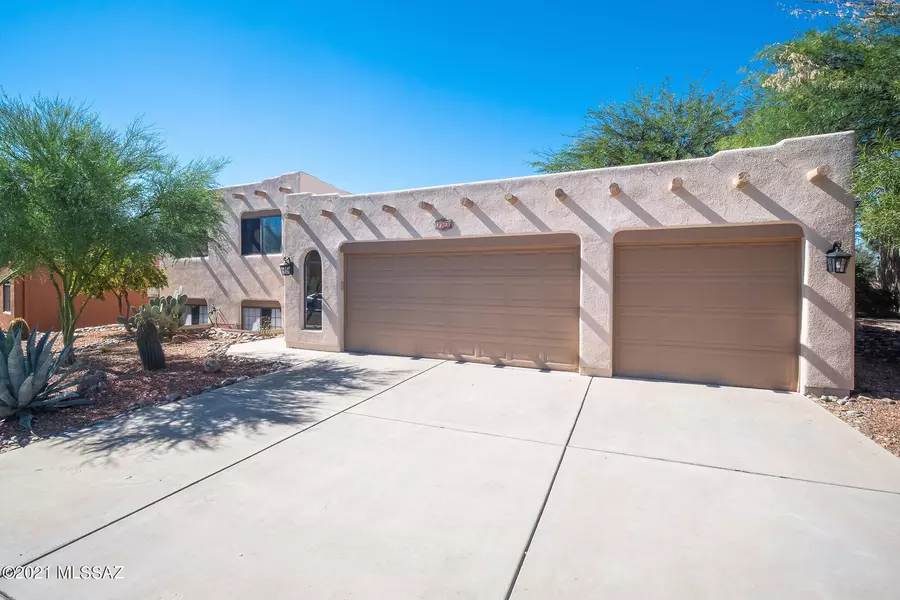 12781 N Meadview Way, Oro Valley, AZ 85755