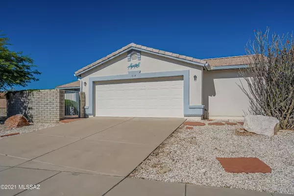 834 S Corte Monte Cristo, Green Valley, AZ 85614