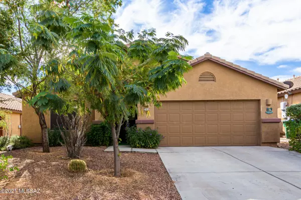 205 W Calle Patio Lindo, Sahuarita, AZ 85629