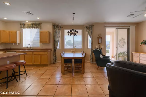 Green Valley, AZ 85614,655 W Woodfield Court