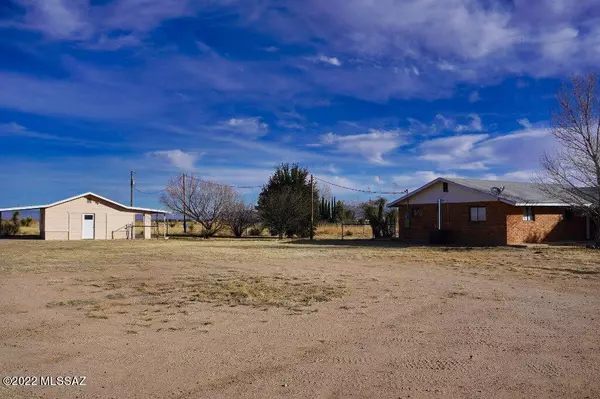 Pearce, AZ 85625,819 E Pine Street