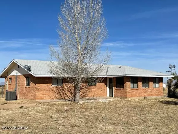 Pearce, AZ 85625,819 E Pine Street