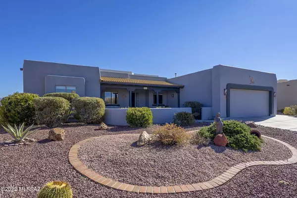 809 S Placita Hermosura, Green Valley, AZ 85614