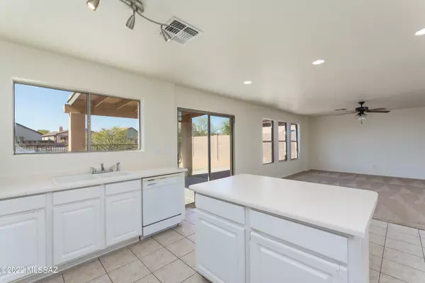 Oro Valley, AZ 85755,12907 N Desert Olive Drive