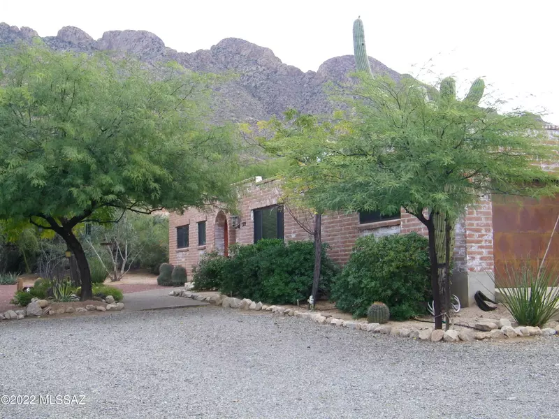 322 E Calle Concordia, Oro Valley, AZ 85704