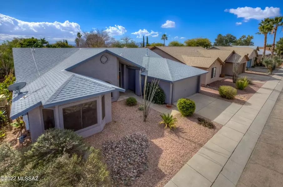 2641 W Camino Hornos, Tucson, AZ 85742