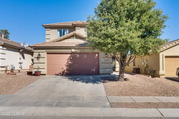 746 W Firehawk Drive, Green Valley, AZ 85614