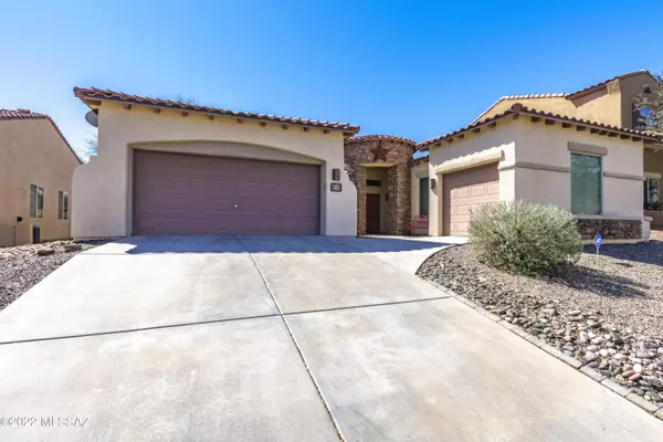 51 W Via Teresita, Sahuarita, AZ 85629