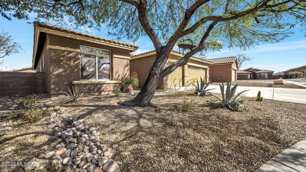 3330 N Valley Mine Court, Tucson, AZ 85745