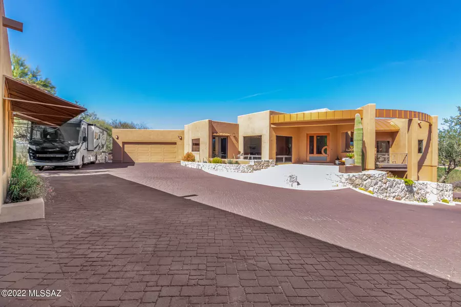 291 W Valle Del Oro Road, Oro Valley, AZ 85737