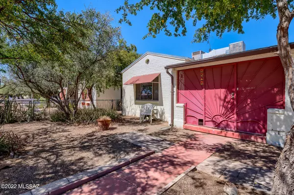 1821 E Spring Street, Tucson, AZ 85719