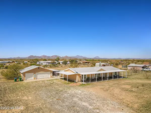 5533 N Blacktail Road, Marana, AZ 85653