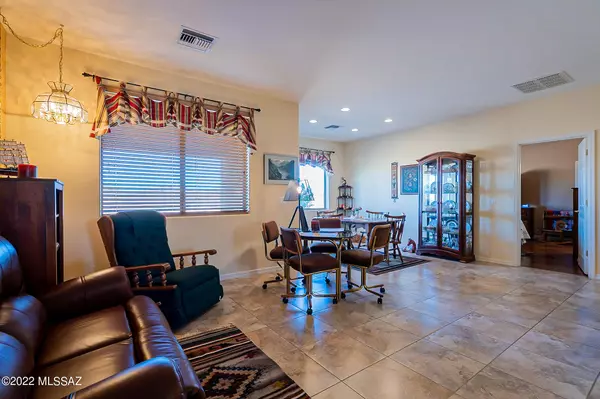 Green Valley, AZ 85614,470 W Shadow Wood Street