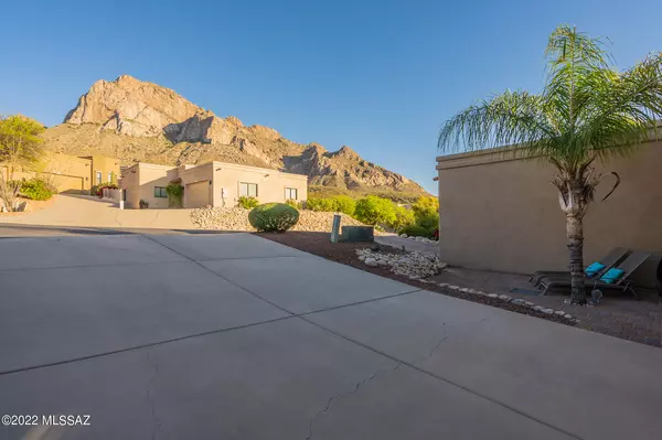 Oro Valley, AZ 85704,9806 N Ridge Shadow Place