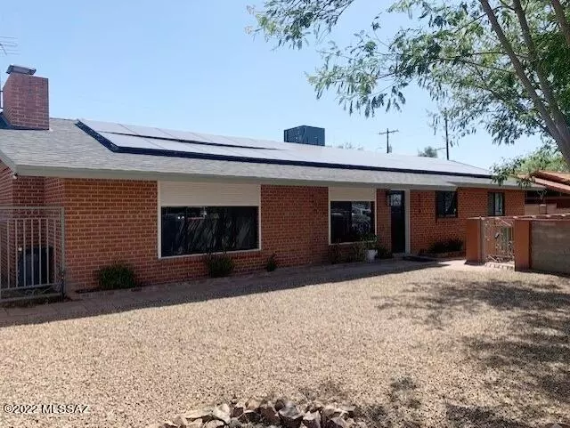 6310 E Calle Dened, Tucson, AZ 85710