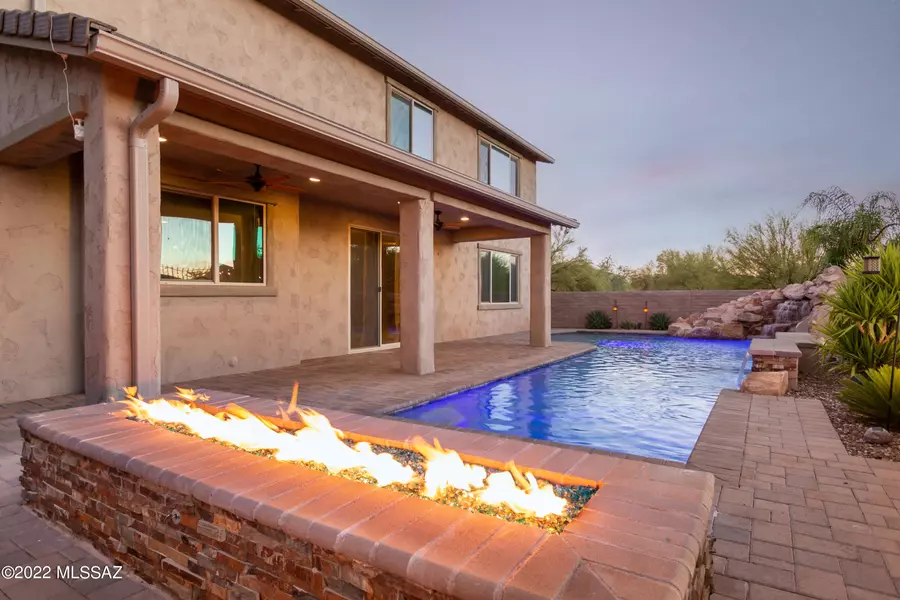 319 E Honey Bee Preserve Way, Oro Valley, AZ 85755