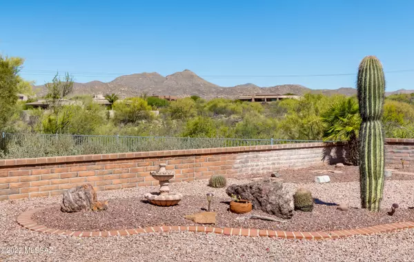 Oro Valley, AZ 85755,14551 N Alamo Canyon Drive