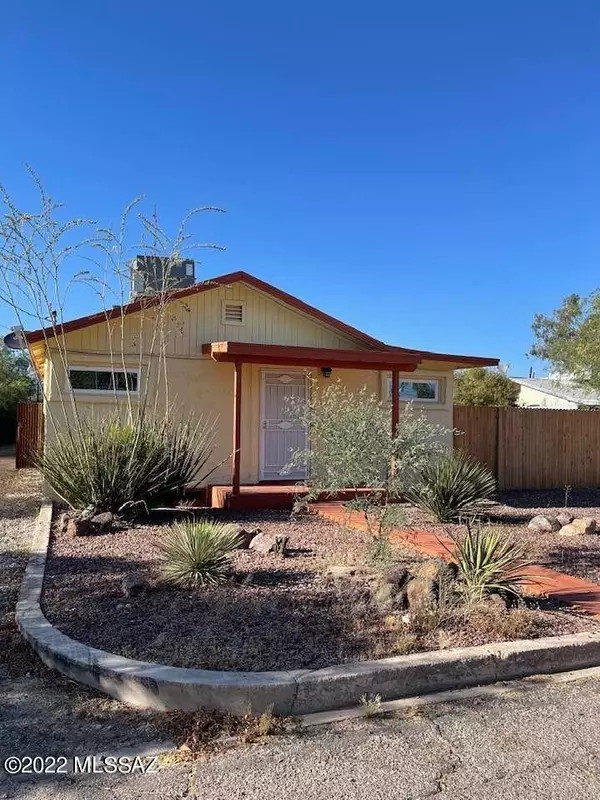 5727 E Camden Street, Tucson, AZ 85712