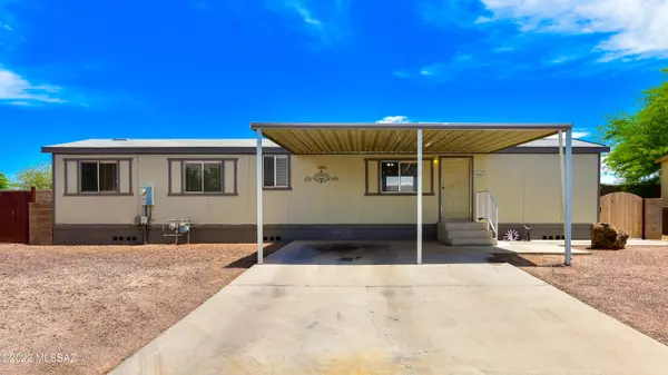 3000 E Cottonwood Club Lane, Tucson, AZ 85706