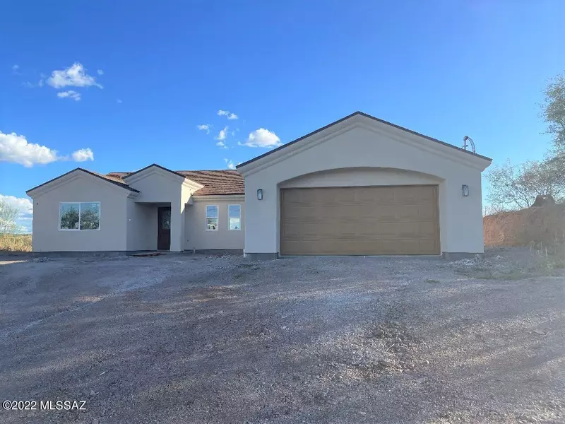 377 Paseo Picamaderos, Rio Rico, AZ 85648