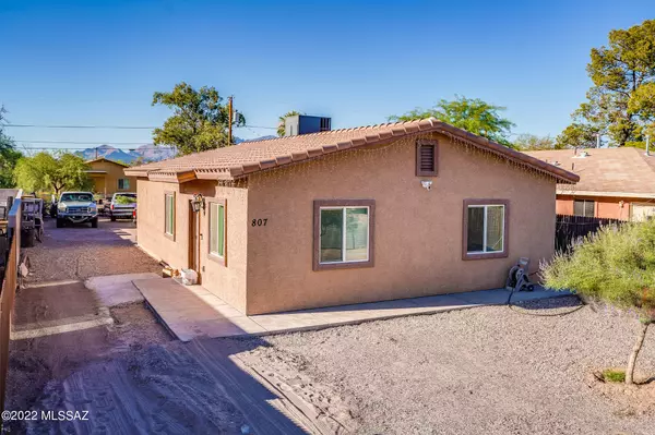 807 E 34th Street, Tucson, AZ 85713