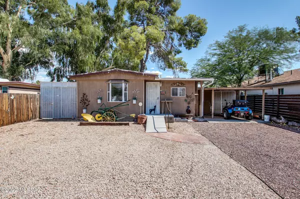 2626 E Copper Street, Tucson, AZ 85716