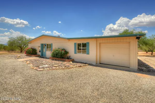 Oro Valley, AZ 85704,318 W Hardy Road