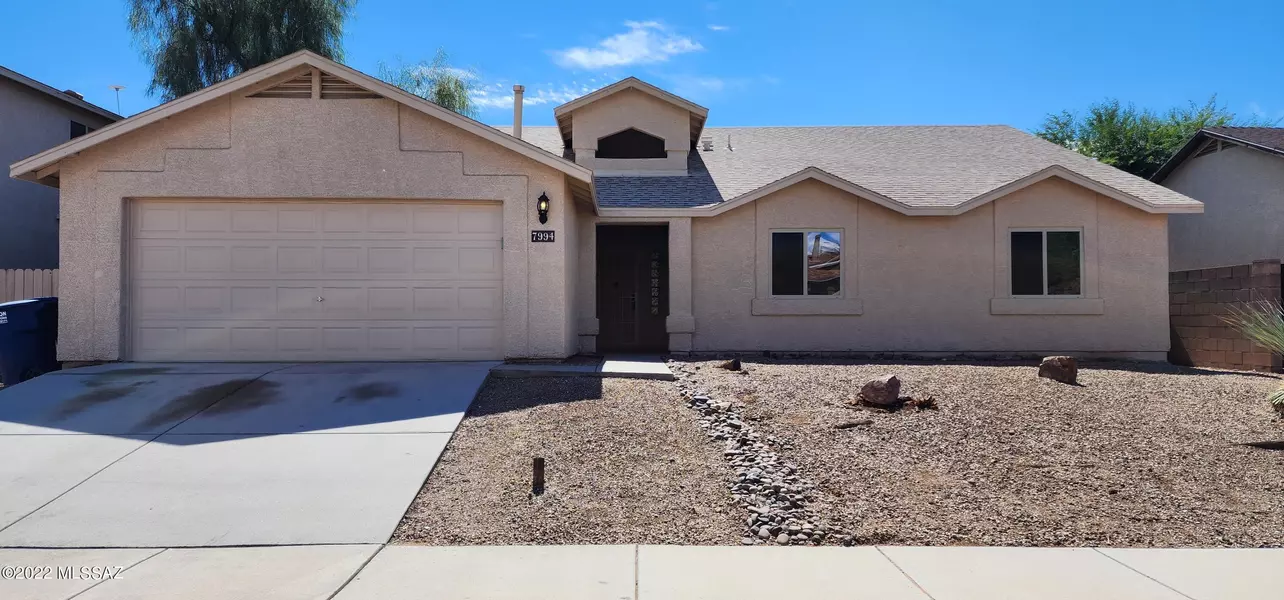 7994 E Ragweed Drive, Tucson, AZ 85710