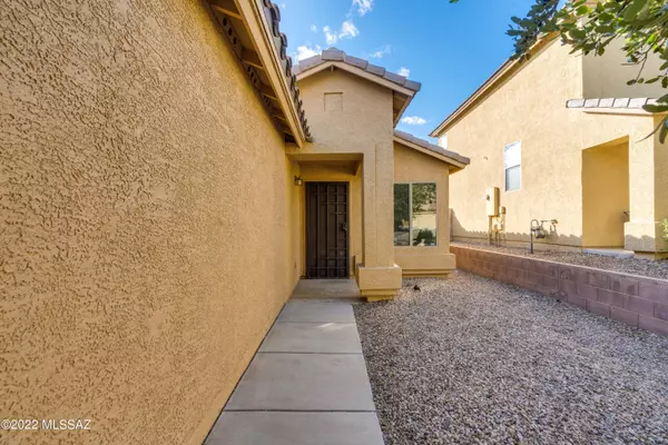 Green Valley, AZ 85614,699 W Ash Ridge Drive