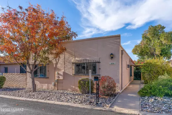 8341 E Cypress Point Lane, Tucson, AZ 85710