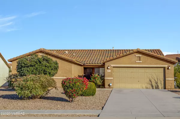 651 S Courts Redford Drive, Vail, AZ 85641