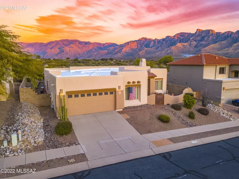 11396 N Sawtooth Road, Oro Valley, AZ 85737