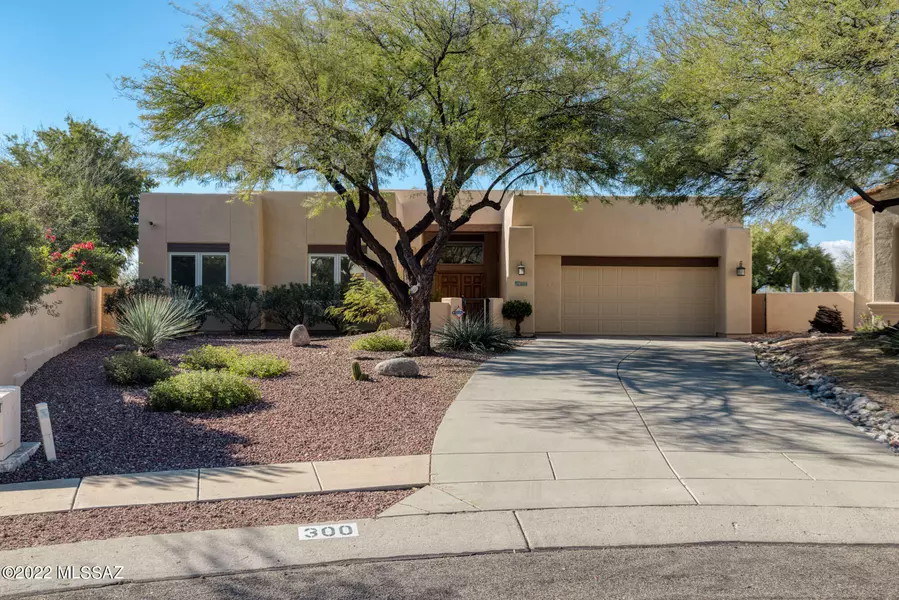 300 E Hidden Quail Drive, Tucson, AZ 85704